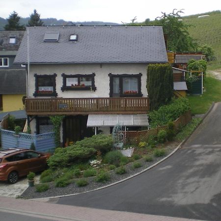 Ferienwohnung Sausen Krov Bagian luar foto