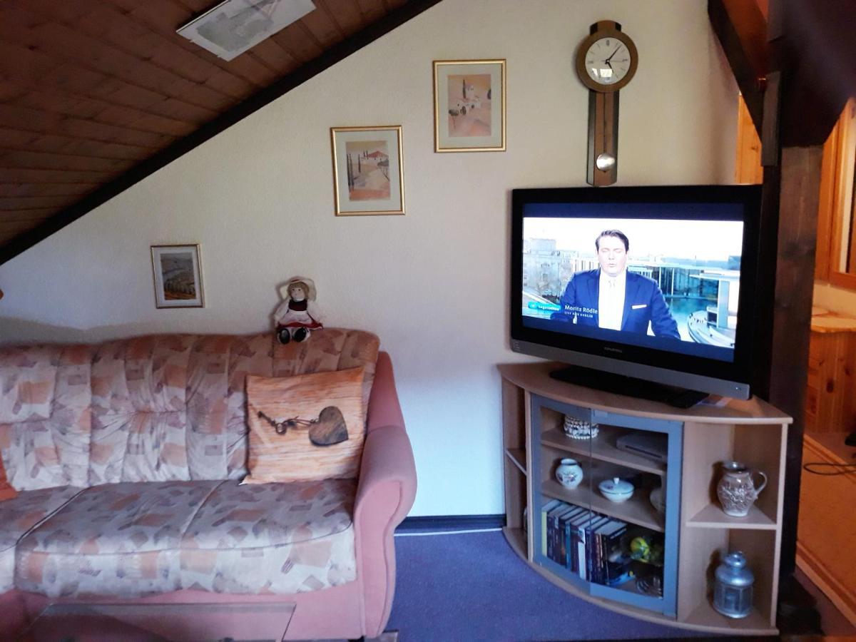 Ferienwohnung Sausen Krov Bagian luar foto